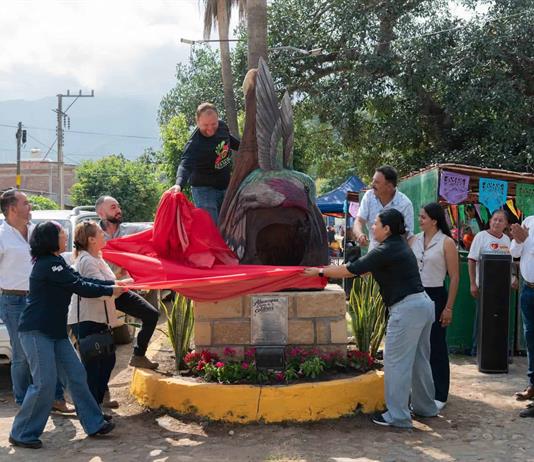 Ahuacap&aacute;n, tierra de colibr&iacute;es: ciencia, conservaci&oacute;n y arte se encuentran en la Sierra de Manantl&aacute;n