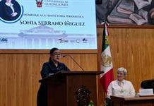 Prometo nunca defraudarlos: la UdeG rinde homenaje a Sonia Serrano Prometo nunca defraudarlos: la UdeG rinde homenaje a Sonia Serrano