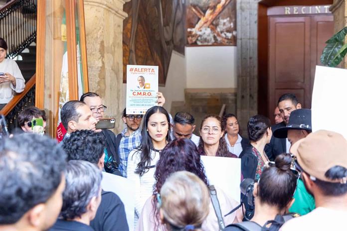 Diputados de MC y del PVEM deciden boicotear la sesión del Congreso local Diputados de MC y del PVEM deciden boicotear la sesión del Congreso local