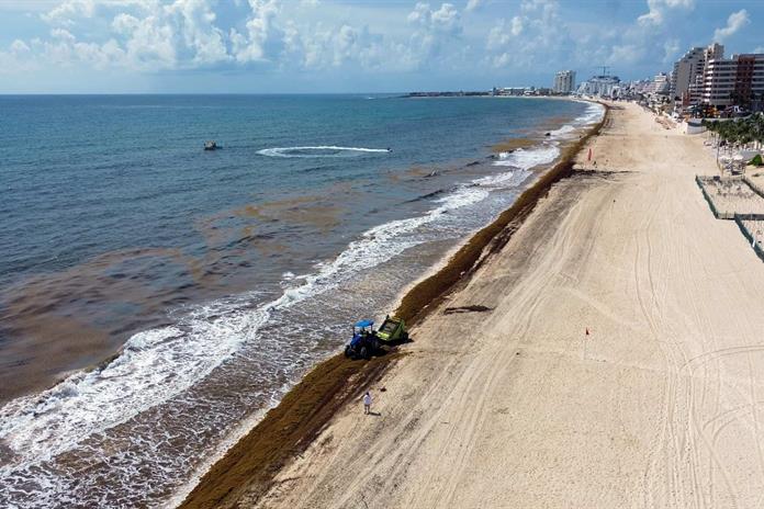 Altos costos y sargazo ponen en alerta a Tulum, joya turística del Caribe mexicano Altos costos y sargazo ponen en alerta a Tulum, joya turística del Caribe mexicano