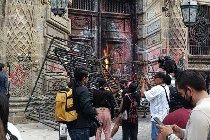 En el Congreso se lanzan culpas morenistas y emecistas En el Congreso se lanzan culpas morenistas y emecistas