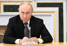 El Kremlin, dispuesto a retomar las negociaciones tripartitas en noviembre El Kremlin, dispuesto a retomar las negociaciones tripartitas en noviembre