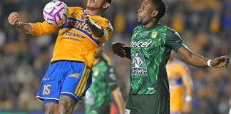 León vence a Tigres UANL con goles de Ismael Díaz y Diber Cambindo León vence a Tigres UANL con goles de Ismael Díaz y Diber Cambindo