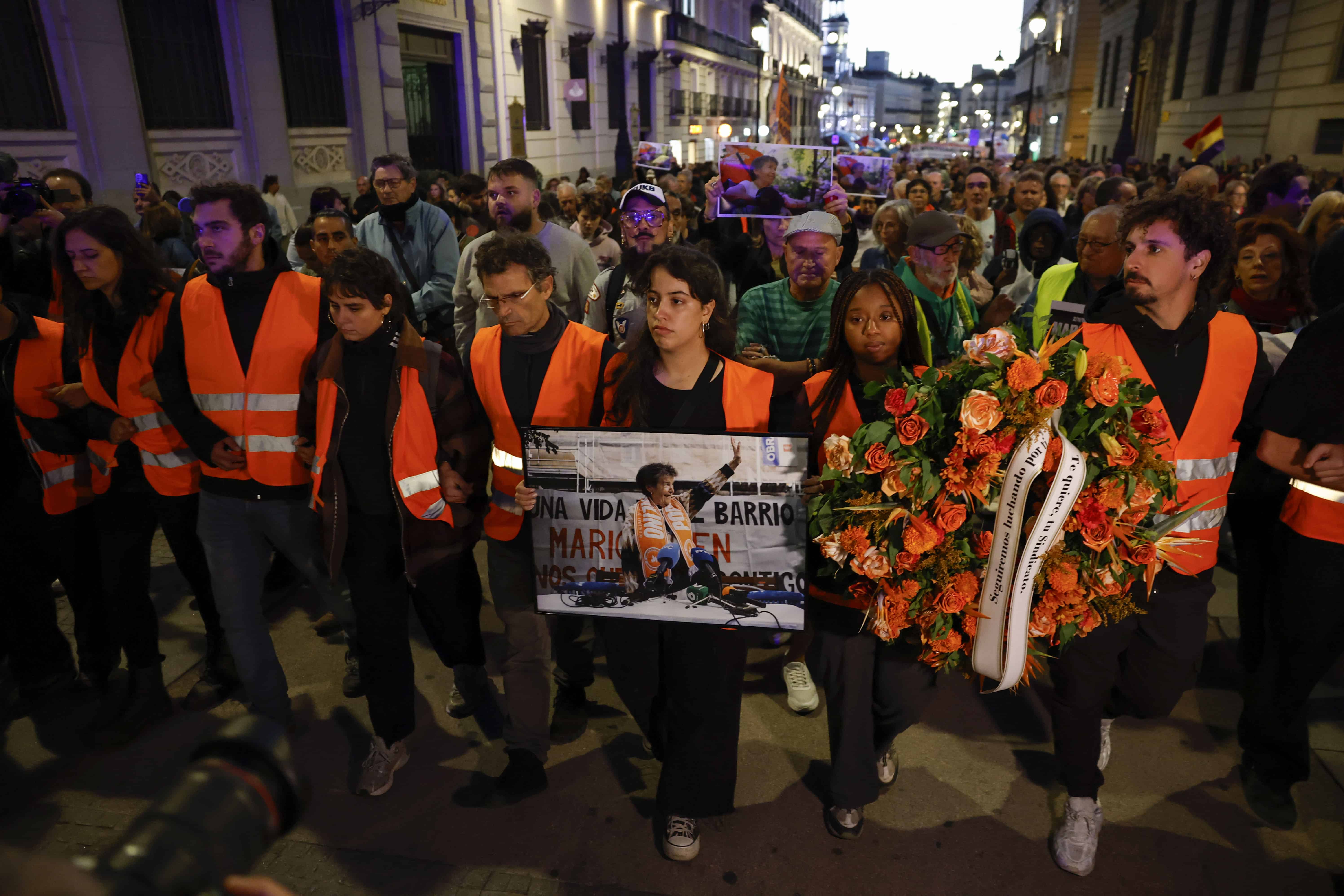Los jóvenes salen a la calle ante un malestar social que recorre el planeta Los jóvenes salen a la calle ante un malestar social que recorre el planeta