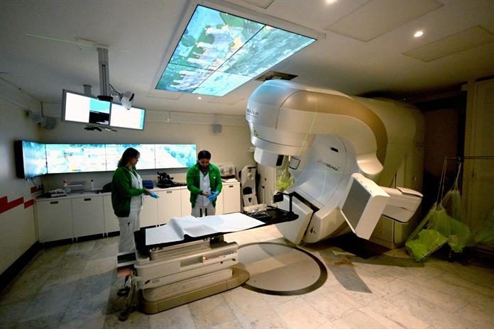 El hospital de Roma que apuesta por el arte para ayudar a curar a los pacientes de cáncer. El hospital de Roma que apuesta por el arte para ayudar a curar a los pacientes de cáncer.