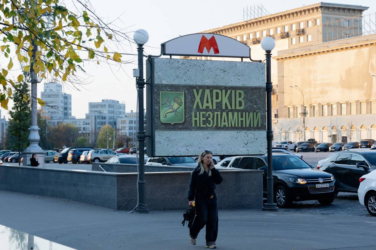 Un día como cualquier otro en Kiev, bajo los ataques rusos Un día como cualquier otro en Kiev, bajo los ataques rusos
