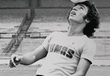 Hugo Sánchez celebra 50 años de su debut con los Pumas de México Hugo Sánchez celebra 50 años de su debut con los Pumas de México