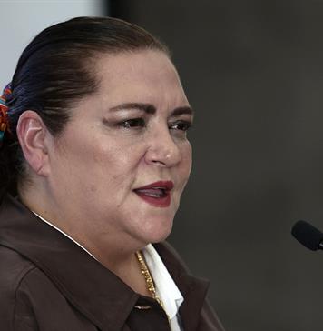 Relevan a altos cargos del INE por caso de corrupci&oacute;n