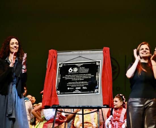 El Ballet Folclórico de la UdeG celebra 60 años de trayectoria El Ballet Folclórico de la UdeG celebra 60 años de trayectoria
