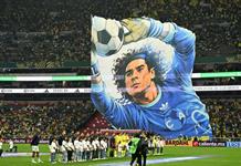 Pachuca vence al América y opaca el homenaje a Guillermo Ochoa Pachuca vence al América y opaca el homenaje a Guillermo Ochoa