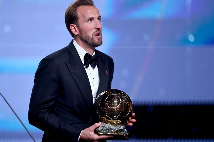 Harry Kane se corona con el Balón de Oro Harry Kane se corona con el Balón de Oro