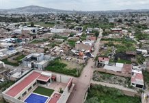 Continuará traslado de lodos pese a quejas vecinales y dudas sobre su toxicidad Continuará traslado de lodos pese a quejas vecinales y dudas sobre su toxicidad