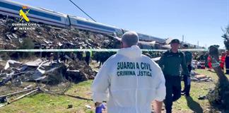 Al menos 64 muertos en un choque entre dos trenes de alta velocidad en Espa&ntilde;a