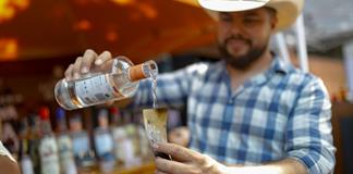 Jalisco impulsa medidas con Gobierno federal para fortalecer industria tequilera y pequeños productores Jalisco impulsa medidas con Gobierno federal para fortalecer industria tequilera y pequeños productores