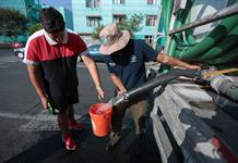Defiende SSP apoyo con pipas de agua en colonias de Guadalajara Defiende SSP apoyo con pipas de agua en colonias de Guadalajara