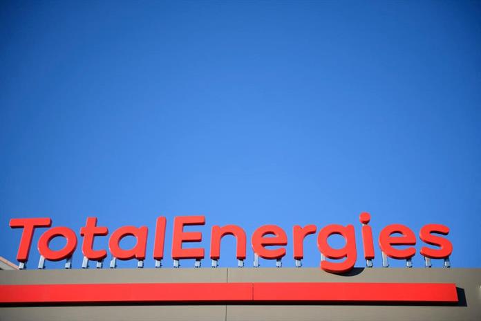 Petroleras obtienen enormes ganancias en un mercado impactado por la guerra Petroleras obtienen enormes ganancias en un mercado impactado por la guerra