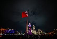Megaofrenda en el Zócalo de Ciudad de México incluye catrina de 30 metros Megaofrenda en el Zócalo de Ciudad de México incluye catrina de 30 metros