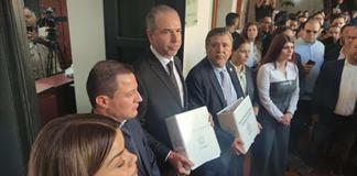 Entregan al Congreso proyecto de presupuesto de Jalisco por 193 mil 640 MDP Entregan al Congreso proyecto de presupuesto de Jalisco por 193 mil 640 MDP