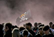 Miles de estudiantes y trabajadores protestan en Italia bajo un fuerte despliegue de seguridad Miles de estudiantes y trabajadores protestan en Italia bajo un fuerte despliegue de seguridad