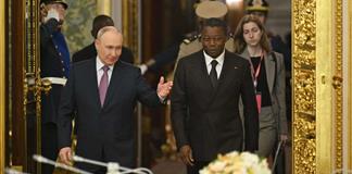Rusia propone abastecer de energía a África mediante centrales nucleares flotantes Rusia propone abastecer de energía a África mediante centrales nucleares flotantes