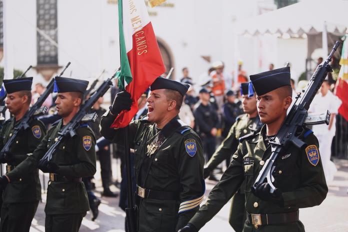 Participan Más De 3500 Personas En El Desfile Cívico Militar En Guadalajara 3845