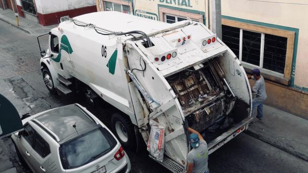 Retraso en entrega de nuevos camiones recolectores de basura