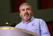 40% de trabajadores administrativos reprueba tarjeta de vales de Broxel en la UdeG: Jesús Becerra 40% de trabajadores administrativos reprueba tarjeta de vales de Broxel en la UdeG: Jesús Becerra